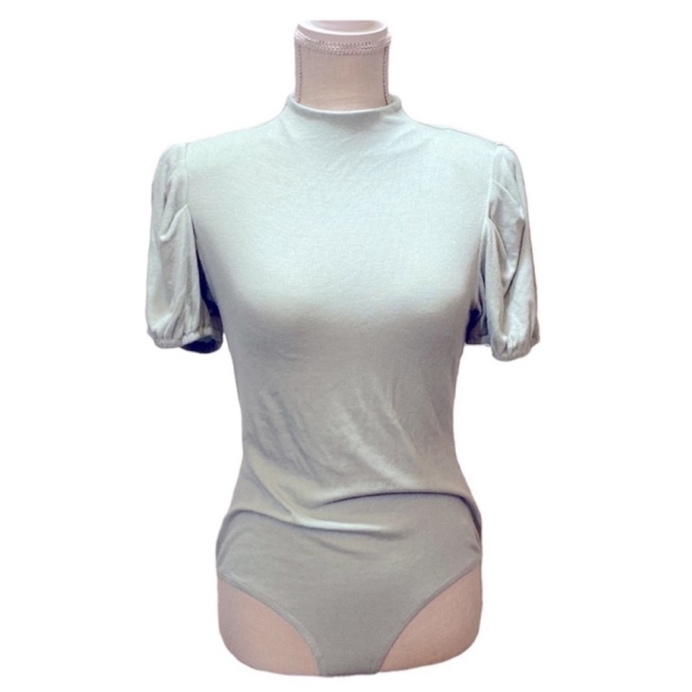 Puffy Short Sleeve Mock Neck Ribbed Bodysuit by 
Shine star